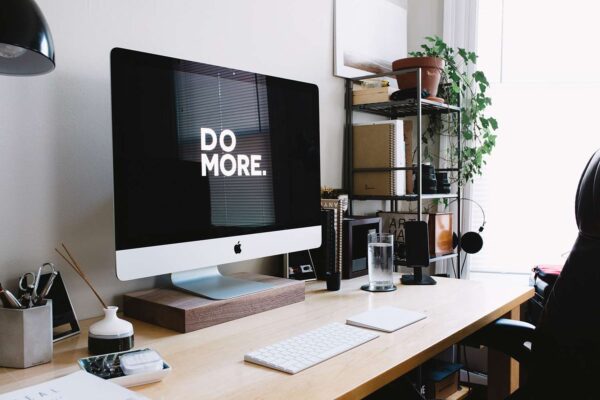 Apple iMac Pro 28″